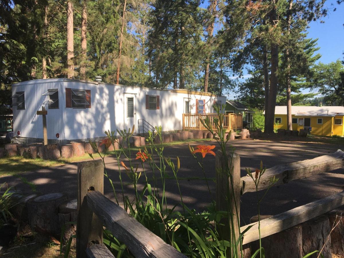 Rainbow'S End Resort Camp Chetek 外观 照片