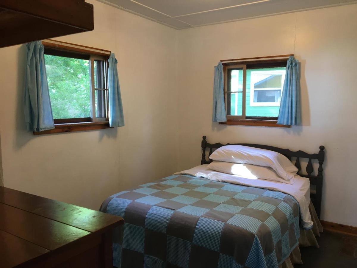 Rainbow'S End Resort Camp Chetek 外观 照片